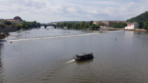 Vitava nehri_ Prag_ Çekya